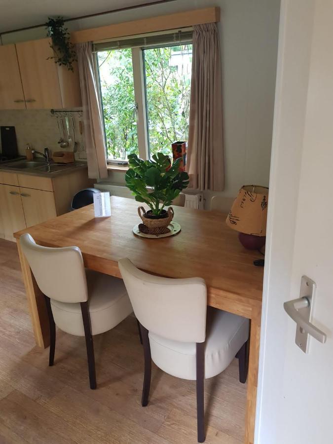 Вілла Sfeervolle Chalet Met Terras, H14 De Veldkamp, Epe, Voor 4 Personen Екстер'єр фото